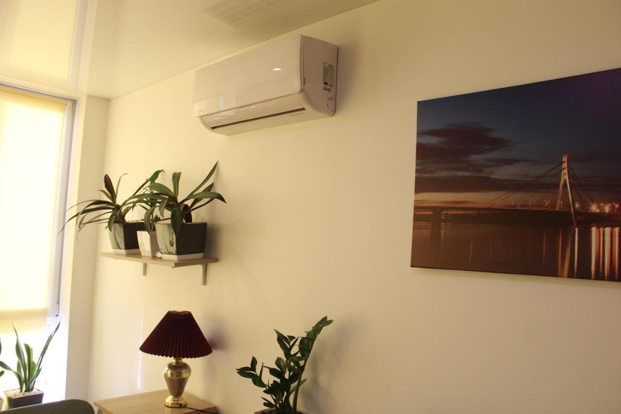 קייב Comfortable Studio Apartments In A Secure Residential Complex Comfort Town Кт-02 מראה חיצוני תמונה