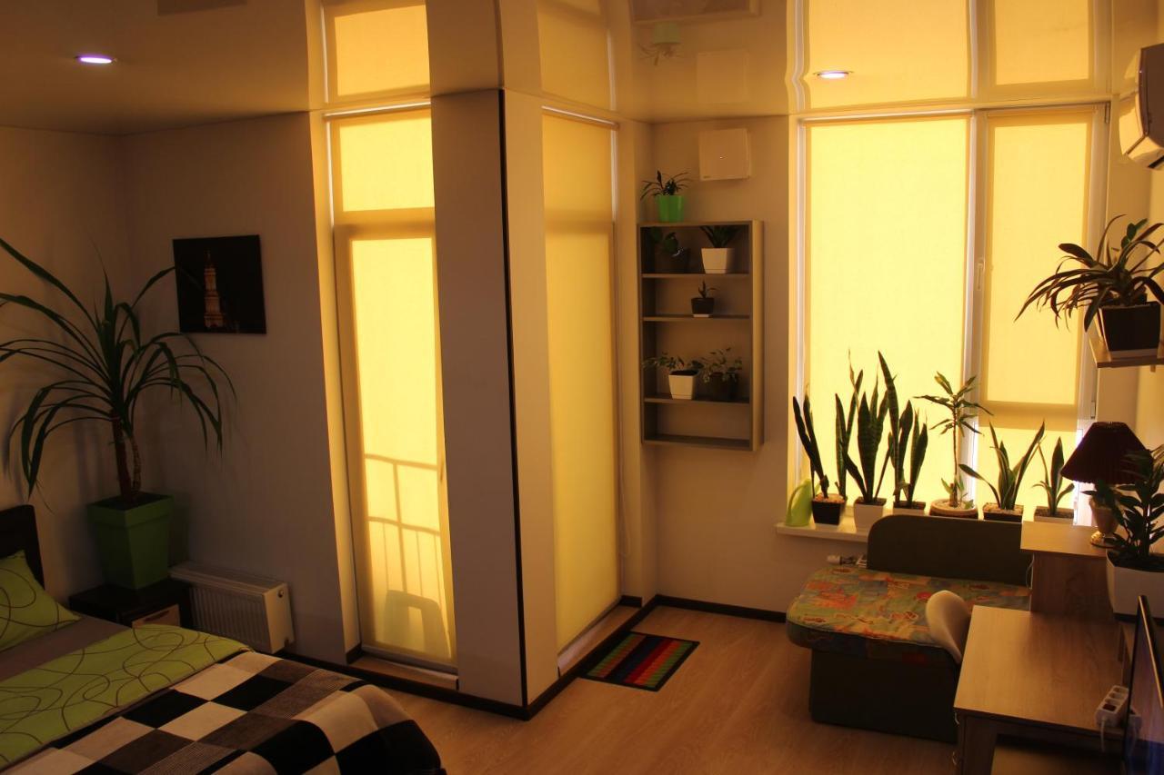 קייב Comfortable Studio Apartments In A Secure Residential Complex Comfort Town Кт-02 מראה חיצוני תמונה