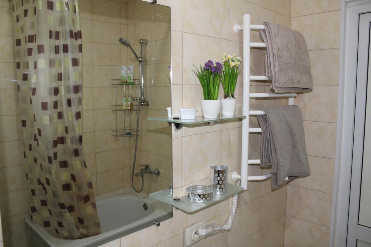 קייב Comfortable Studio Apartments In A Secure Residential Complex Comfort Town Кт-02 מראה חיצוני תמונה