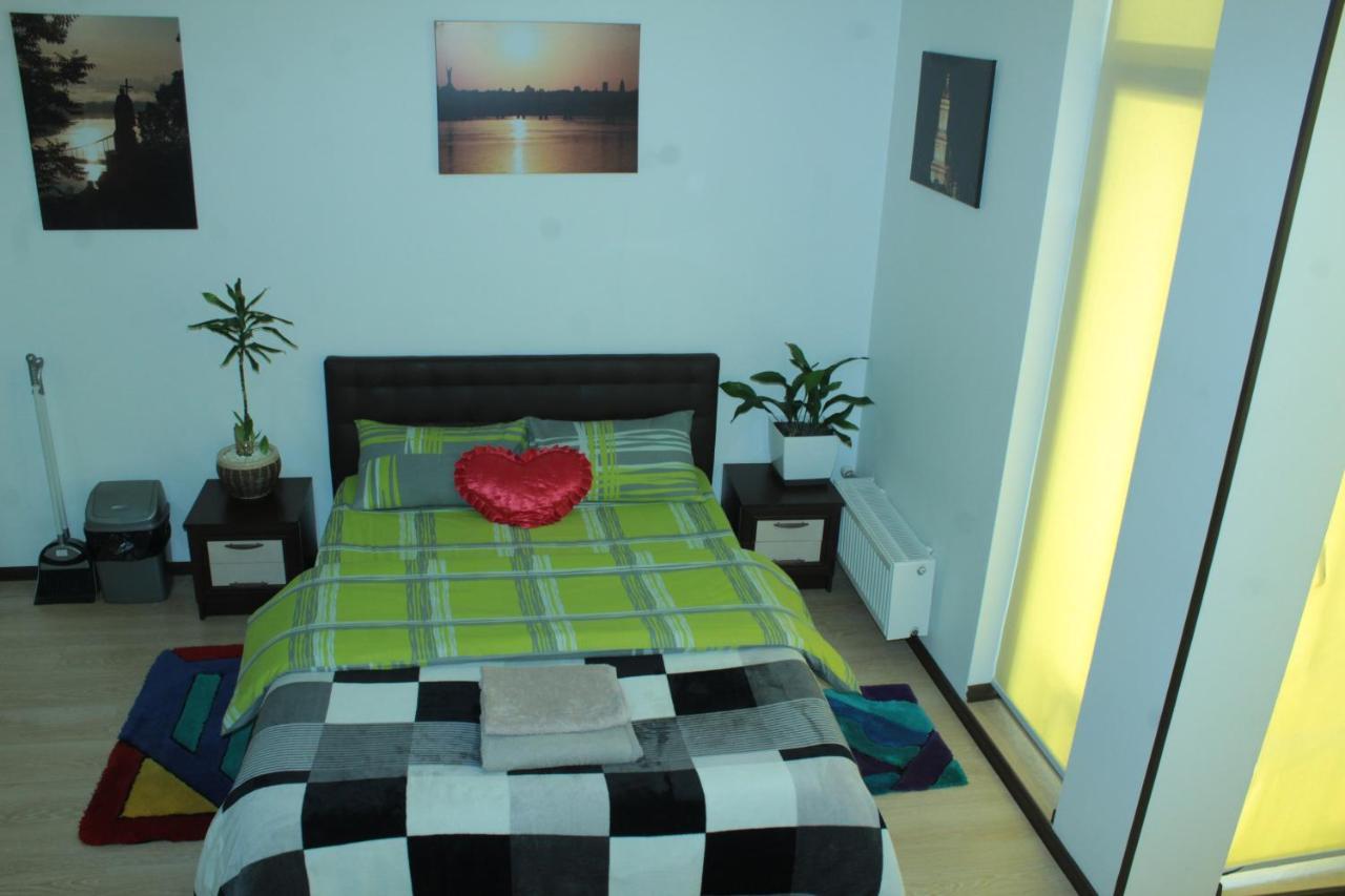 קייב Comfortable Studio Apartments In A Secure Residential Complex Comfort Town Кт-02 מראה חיצוני תמונה