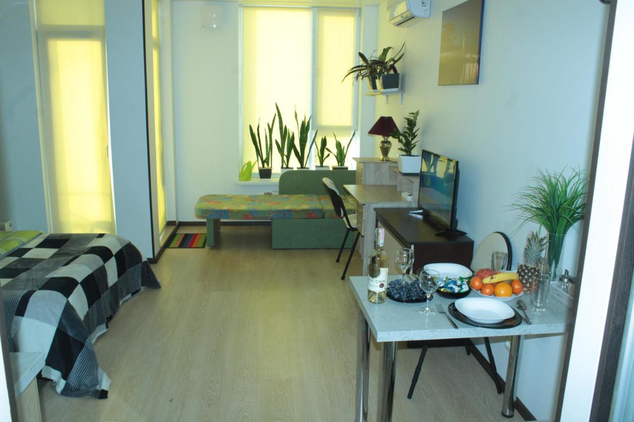 קייב Comfortable Studio Apartments In A Secure Residential Complex Comfort Town Кт-02 מראה חיצוני תמונה