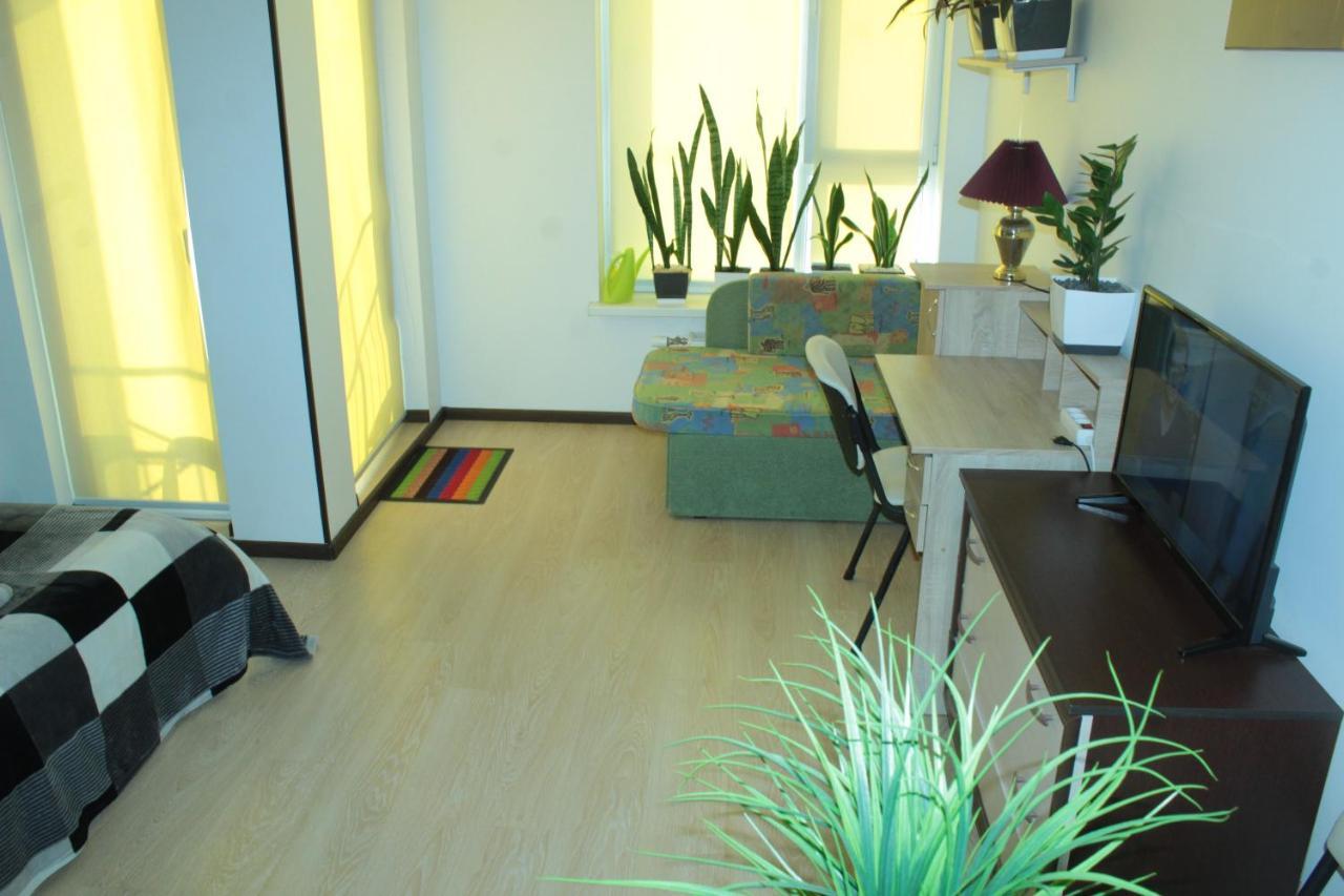 קייב Comfortable Studio Apartments In A Secure Residential Complex Comfort Town Кт-02 מראה חיצוני תמונה